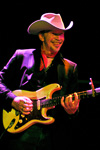 Dave Avlvin with The Knitters on 05/19/2011