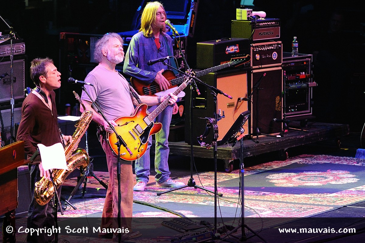 Ratdog and Phil and Friends on NYE 2008 | Bill Graham Civic