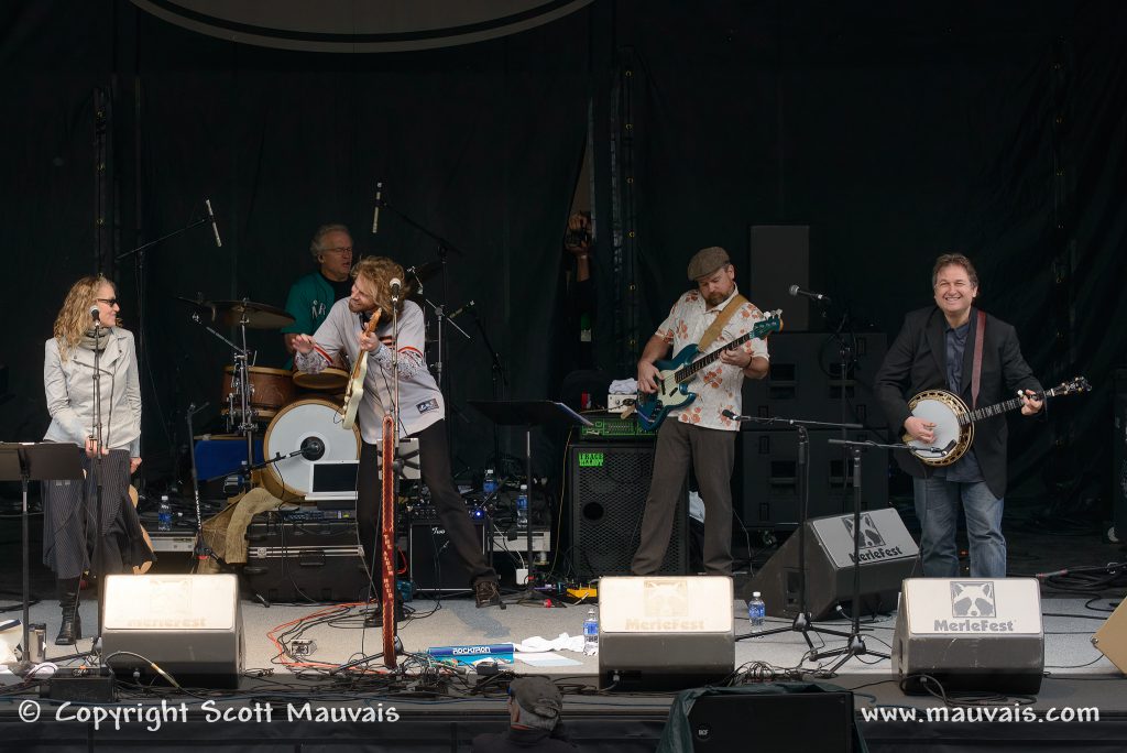 Joan Osborn, Chuck Hamilton, James Nash, Joe Kyle, Jr., and Jens Krugger at The Waybacks Hillside Album Hour 2015 performance of Born in the USA on 2015-04-25 at MerleFest