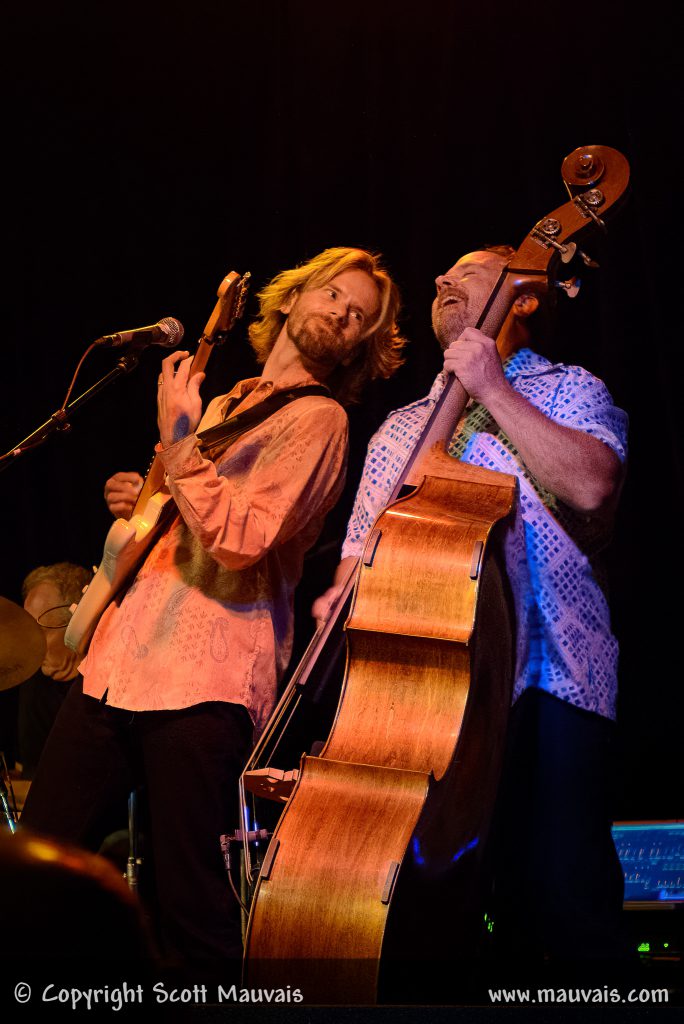 James Nash and Joe Kyle, Jr. of The Waybacks perform at Don Quixote in Felton on 2016-08-25